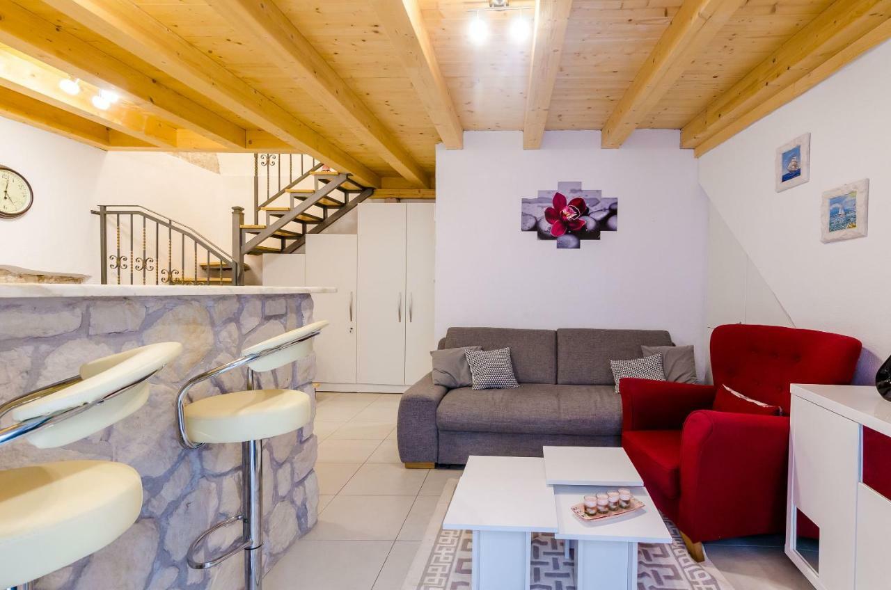 Little Star Ii Apartment